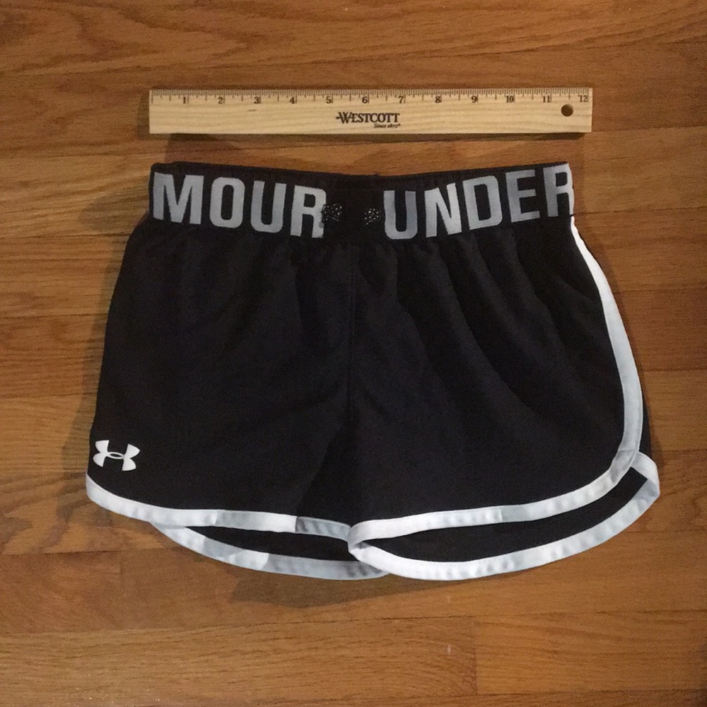 Black gray & white Under Armour youth medium short